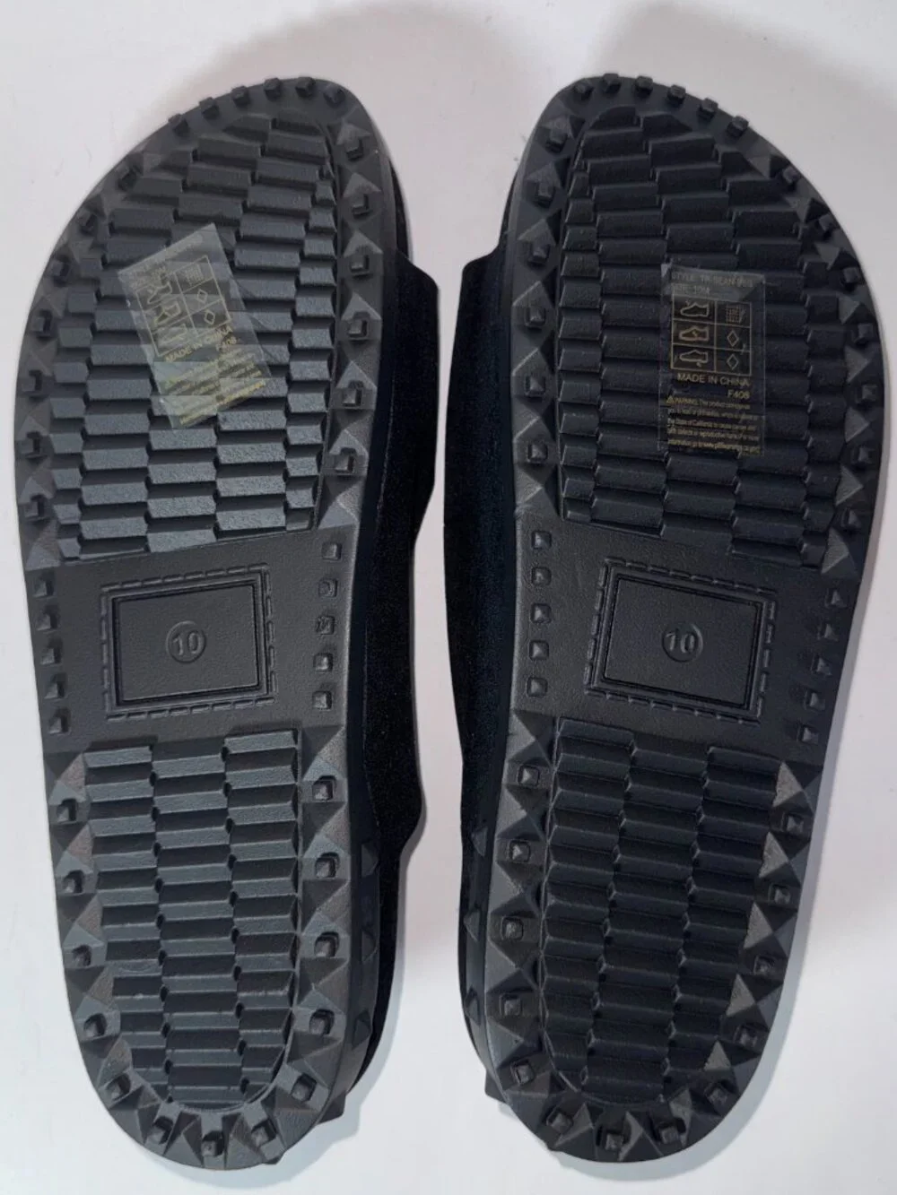 True Religion Men's Sean double-strap sandals in black,metal horseshoe logo hard